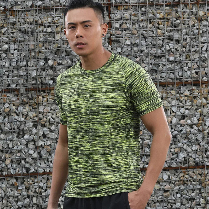 Green Sport T-Shirts Men's Summer Short Male T-shirt's O-Neck Short Sleeve