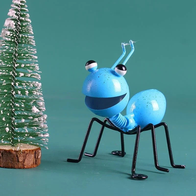Cute Ant Statue Wall Hanging Ant Sculpture Home Decoration Crafts Outdoor Yard Lawn Decoration Living Room Decoration