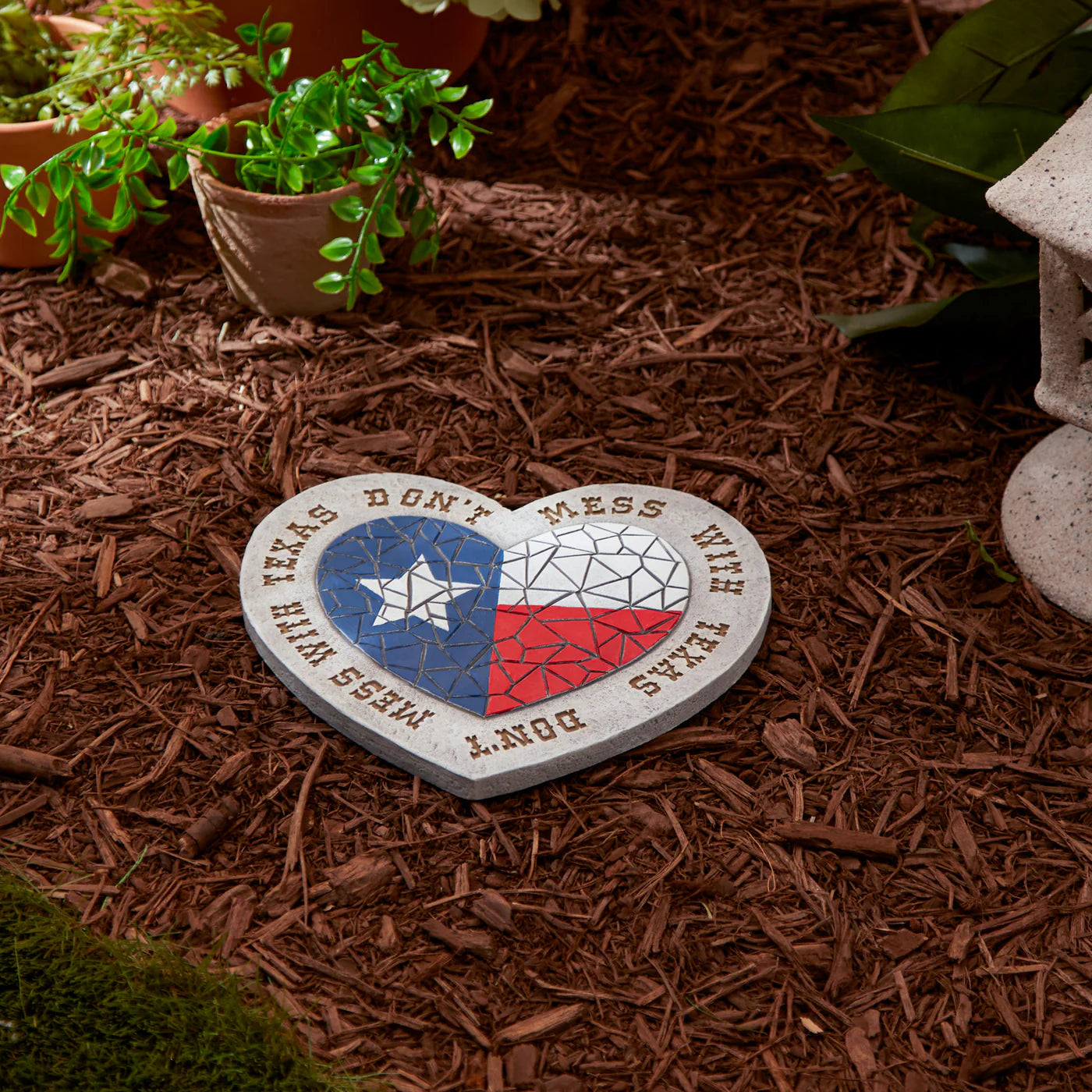 Texas Proud Stepping Stone - Don't Mess With Texas Heart Flag