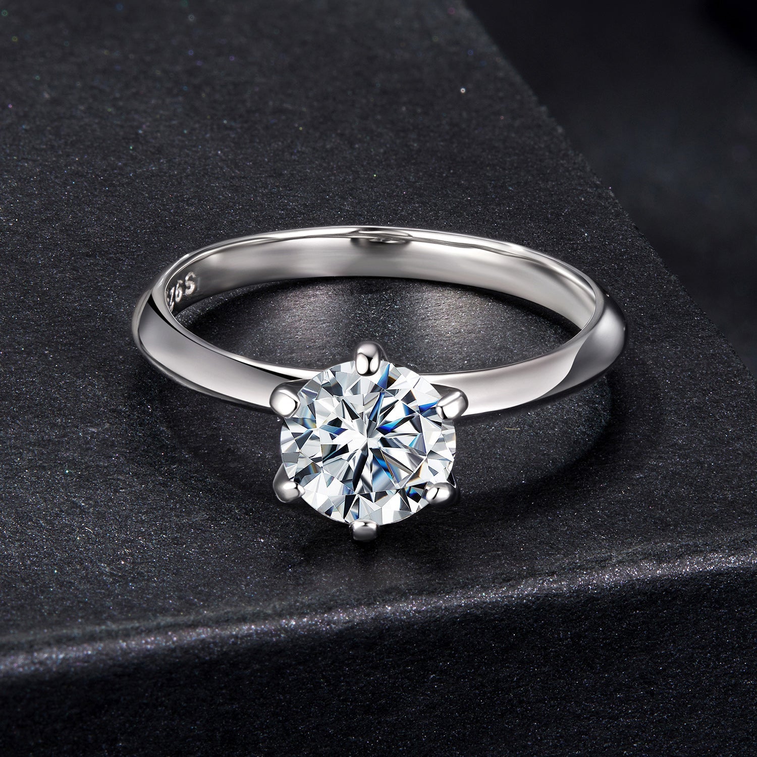 925 Sterling Silver Moissanite 1 Carat Ring Size 6