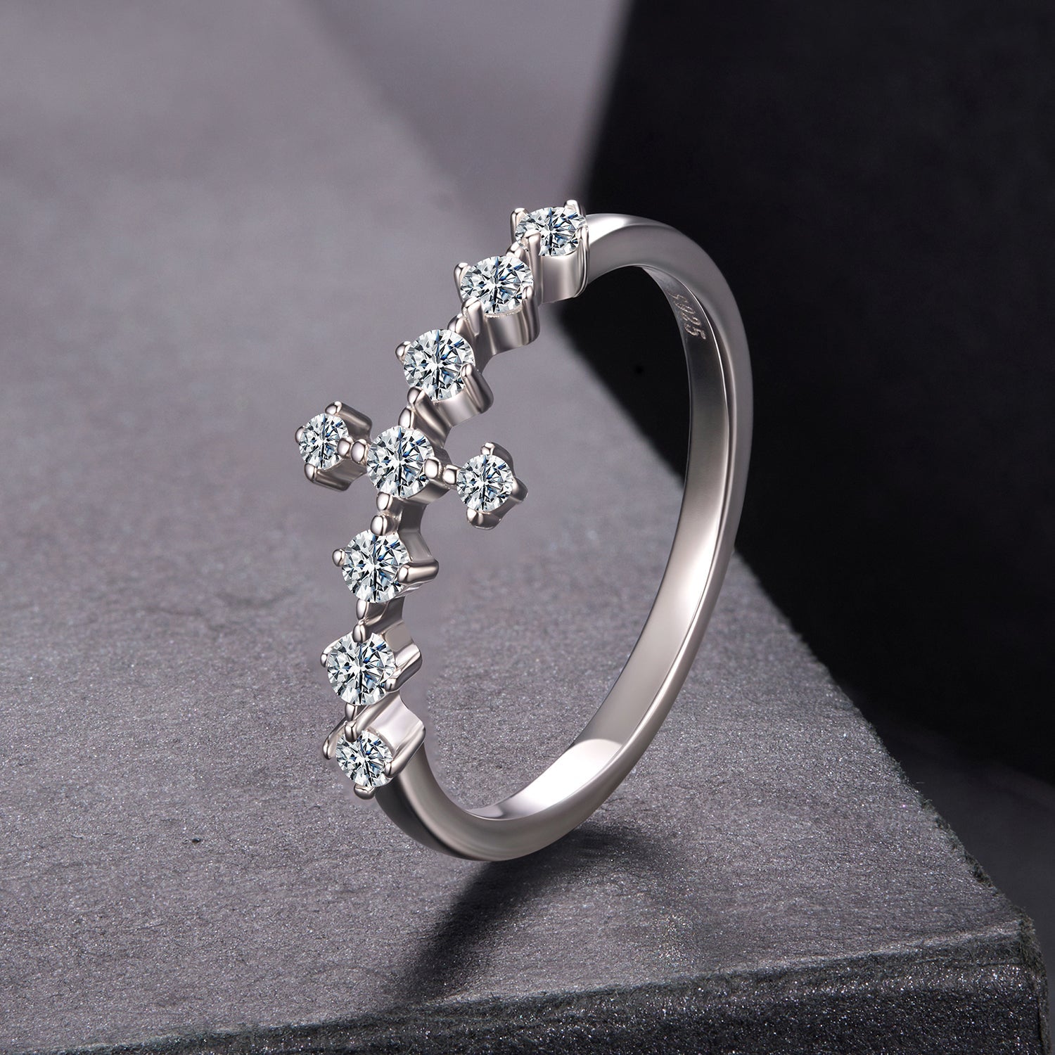 925 Sterling Silver Moissanite 0.15-0.20 Carat Ring for Women, Size 6