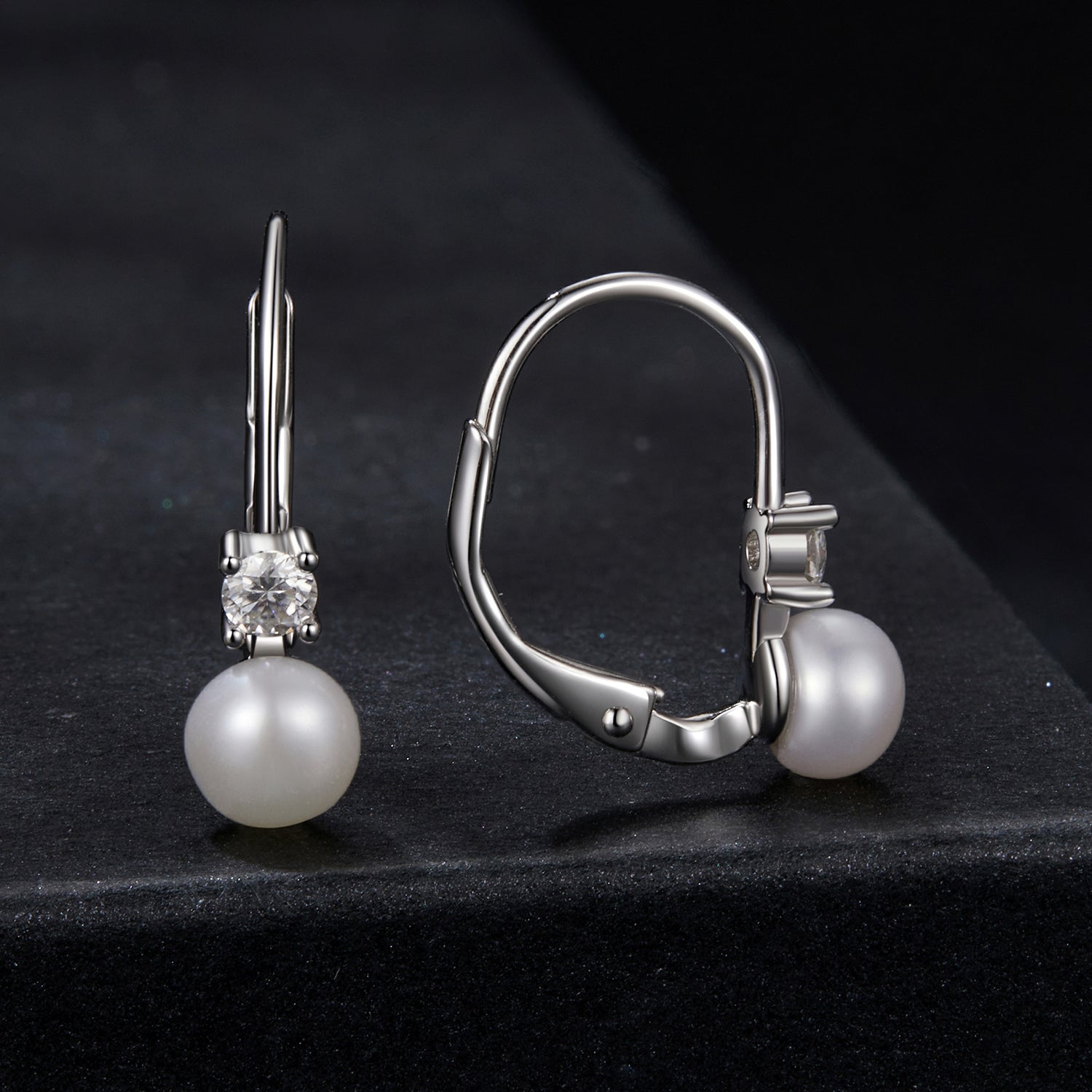 925 Sterling Silver & Moissanite 0.30 Carat Earring with Freshwater Pearl for Women