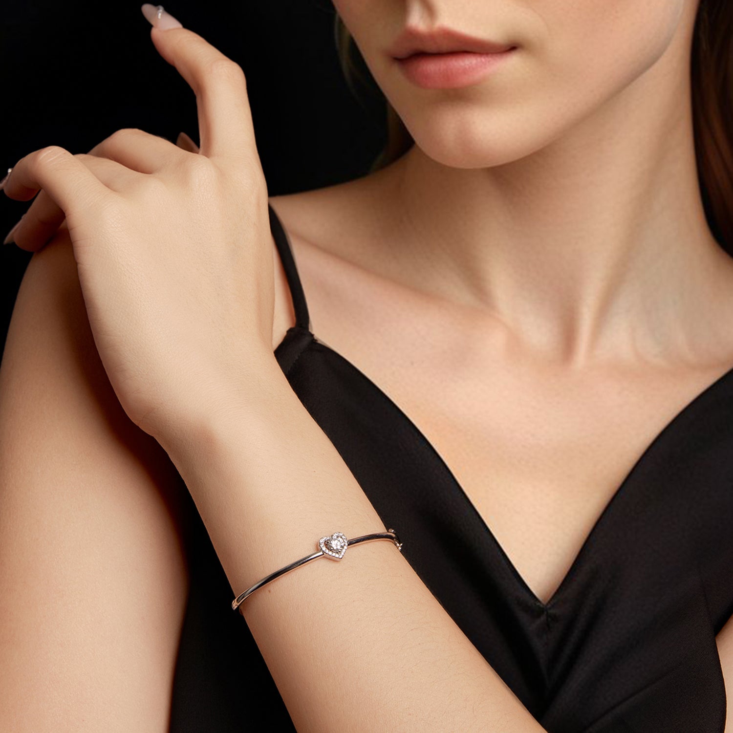 925 Sterling Silver Moissanite & CZ Bracelet Size 17 for Women