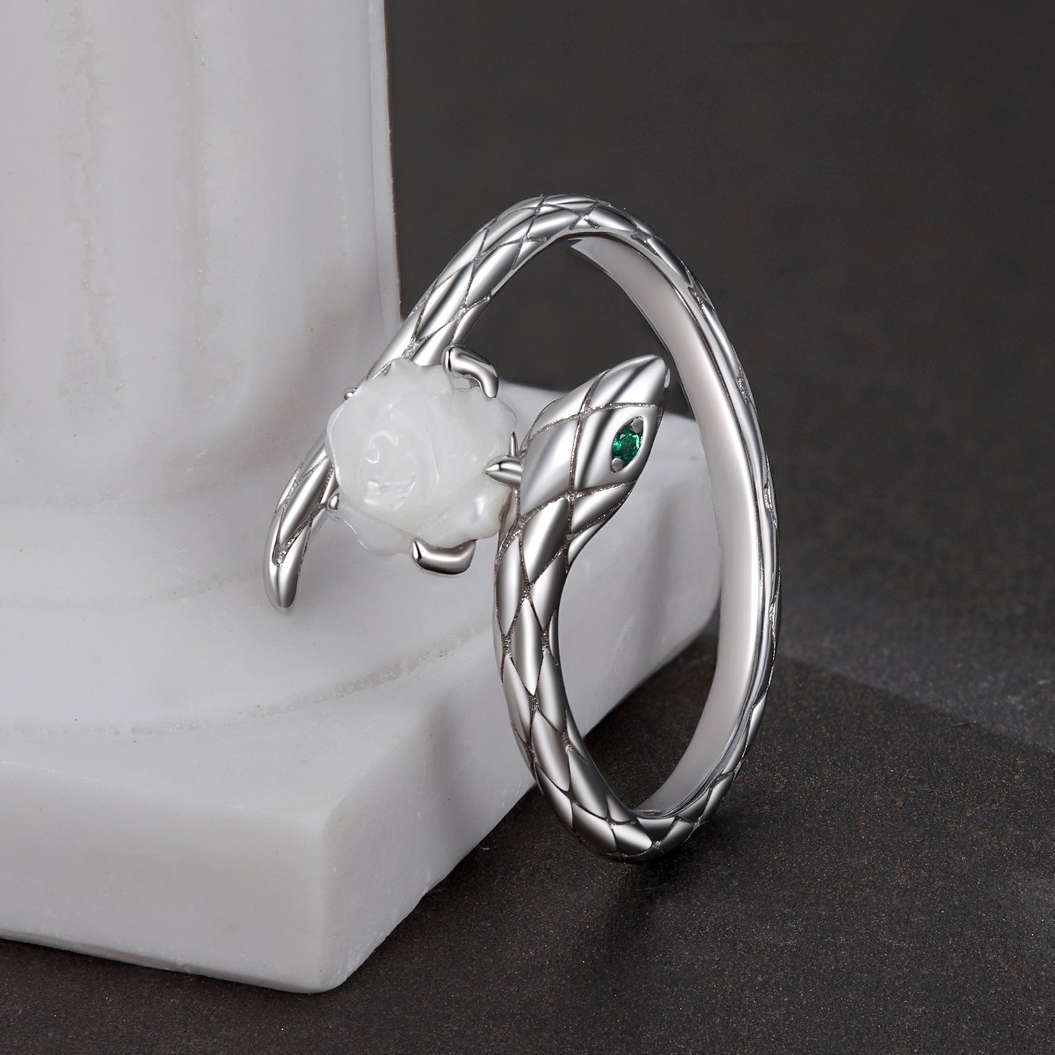 925 Sterling Silver White Gold Plated Ring with Cubic Zirconia for Women