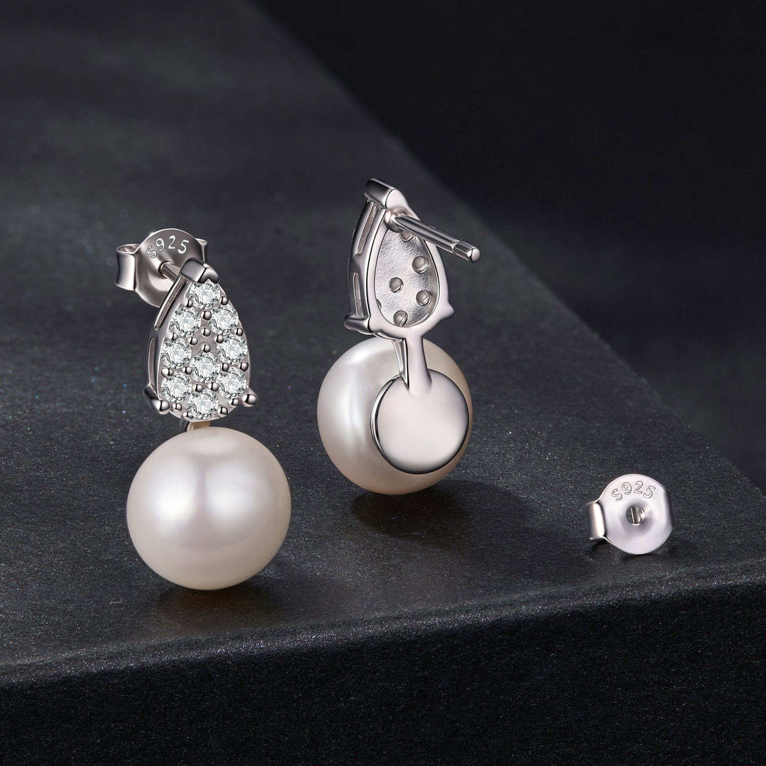 925 Sterling Silver 0.023 Carat Moissanite & Freshwater Pearl Earrings for Women