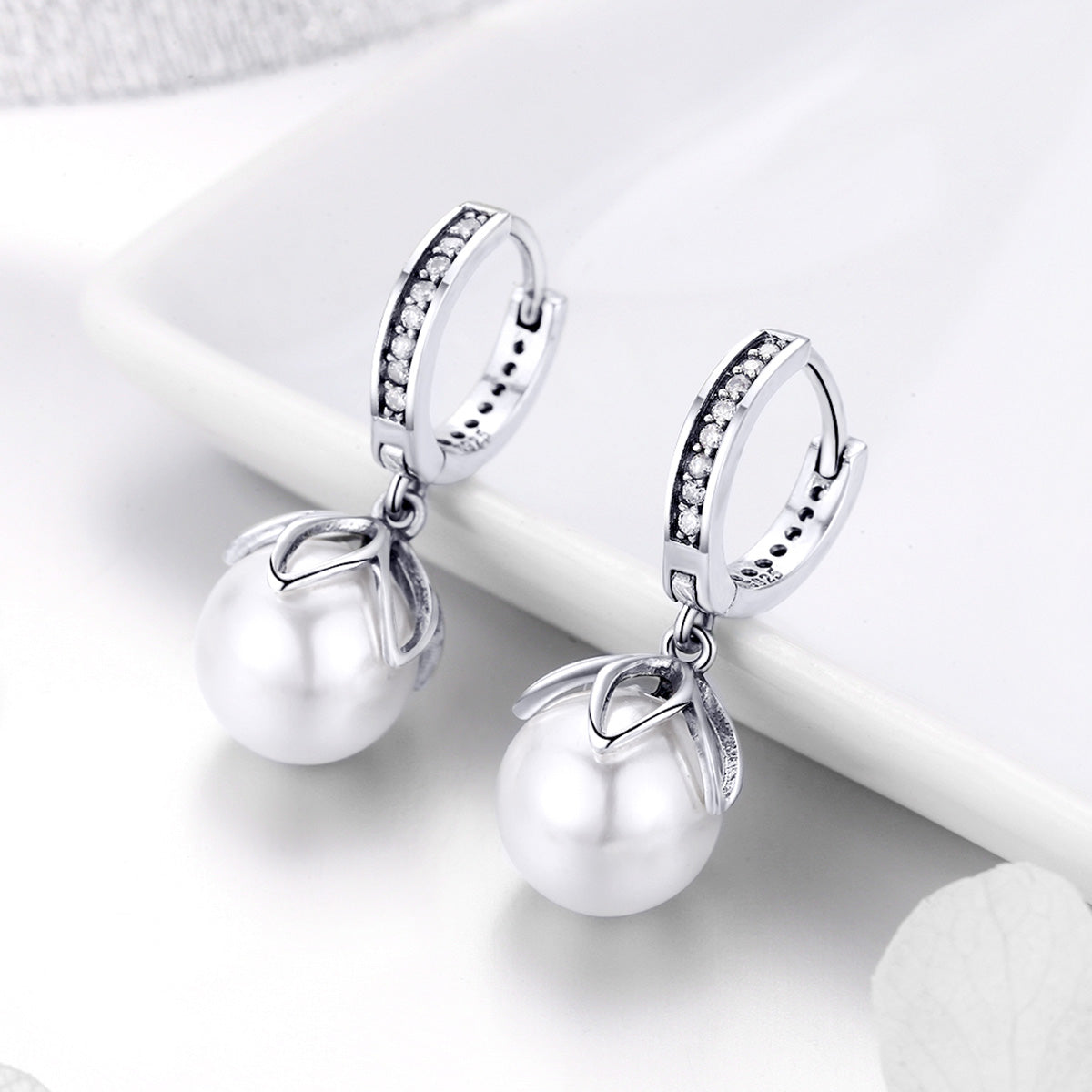 925 Sterling Silver Earrings with Quality Shell Pearl and CZ for Women
