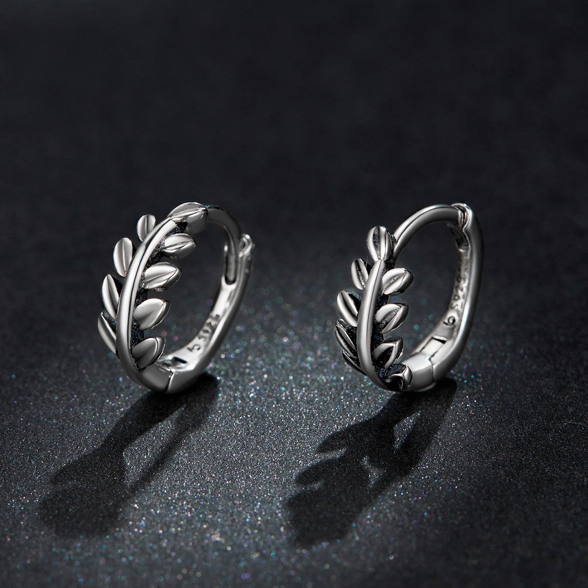 S925 Oxidized Silver Earrings 1.2*0.5cm for Women