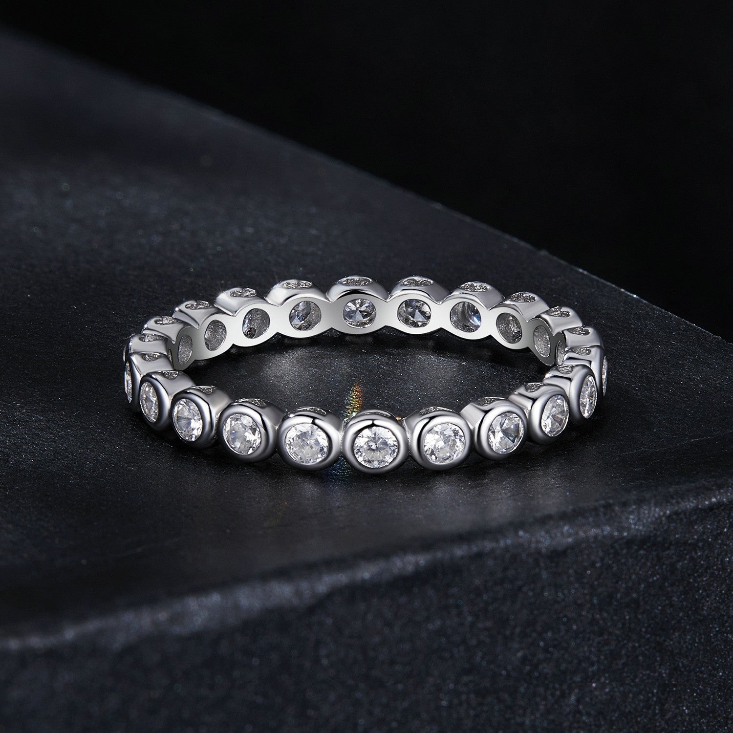 925 Sterling Silver 2mm Moissanite Ring Size 7 for Women