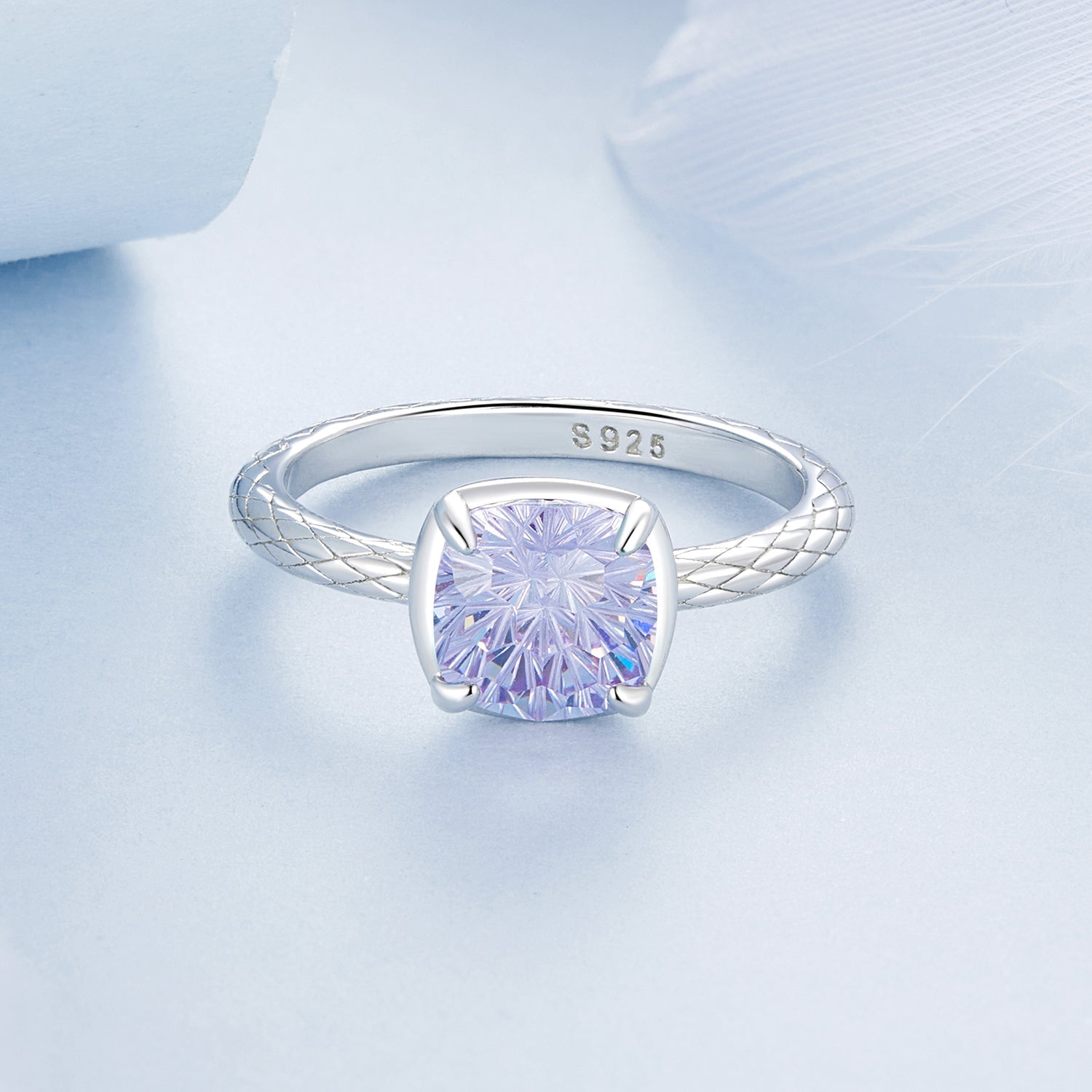 925 Sterling Silver Ring with Pavé Setting CZ, Size 6.0