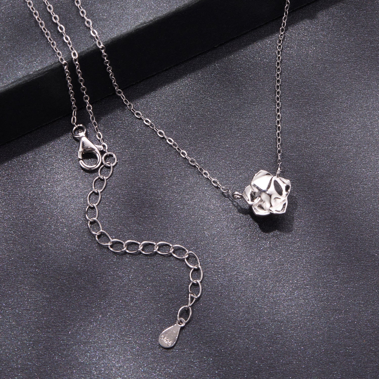 925 Sterling Silver Moissanite 0.5 Carat White Gold Plated Necklace for Women