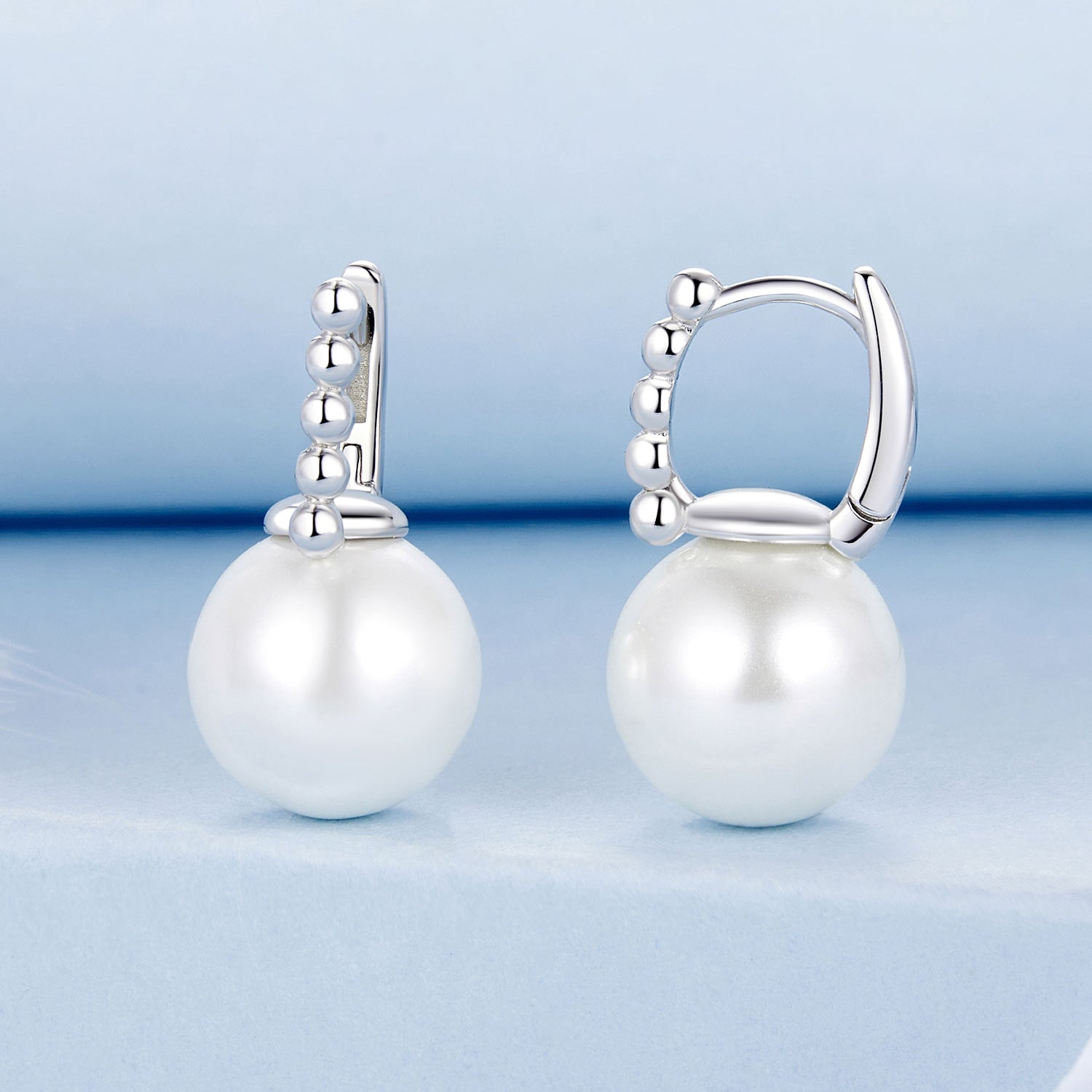 925 Sterling Silver Earrings with White Gold Plating and Shell Pearl for Women
