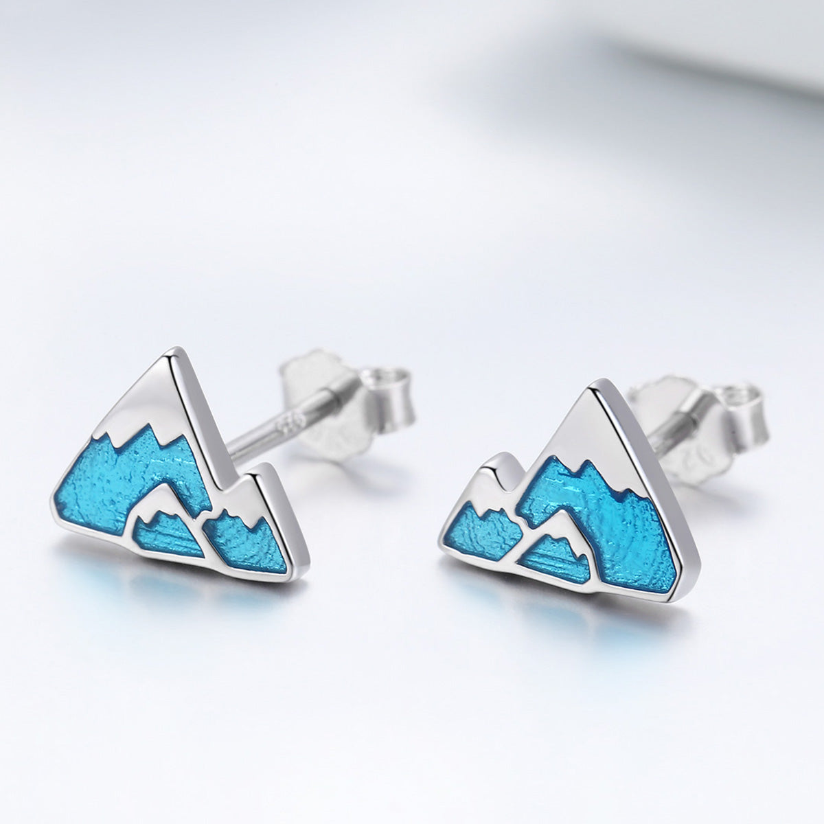 S925 Sterling Silver Earrings 0.7*0.9cm with Plated Platinum and Enamel