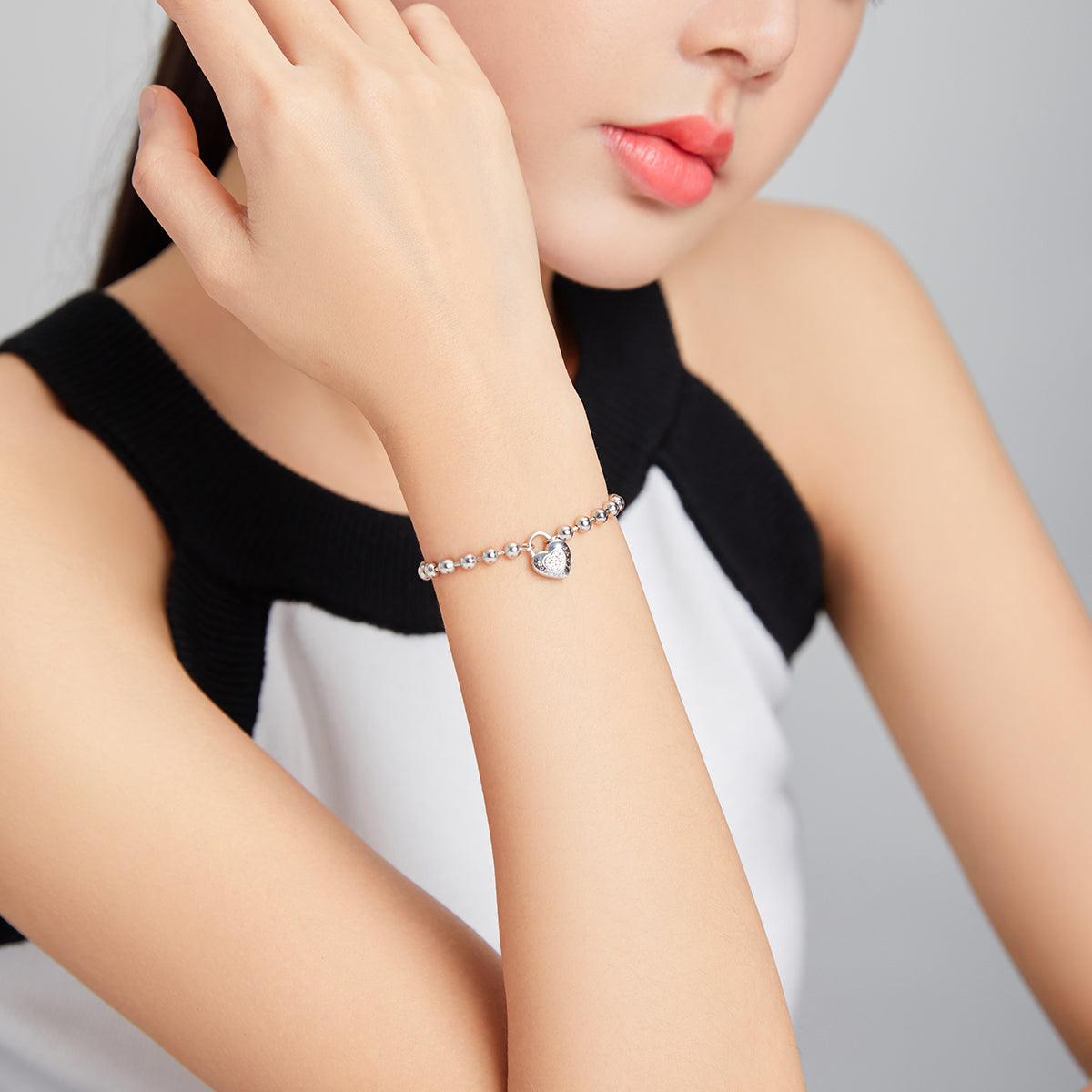 925 Sterling Silver Bracelet with Pavé Setting CZ and Platinum Plating, 17cm for Women