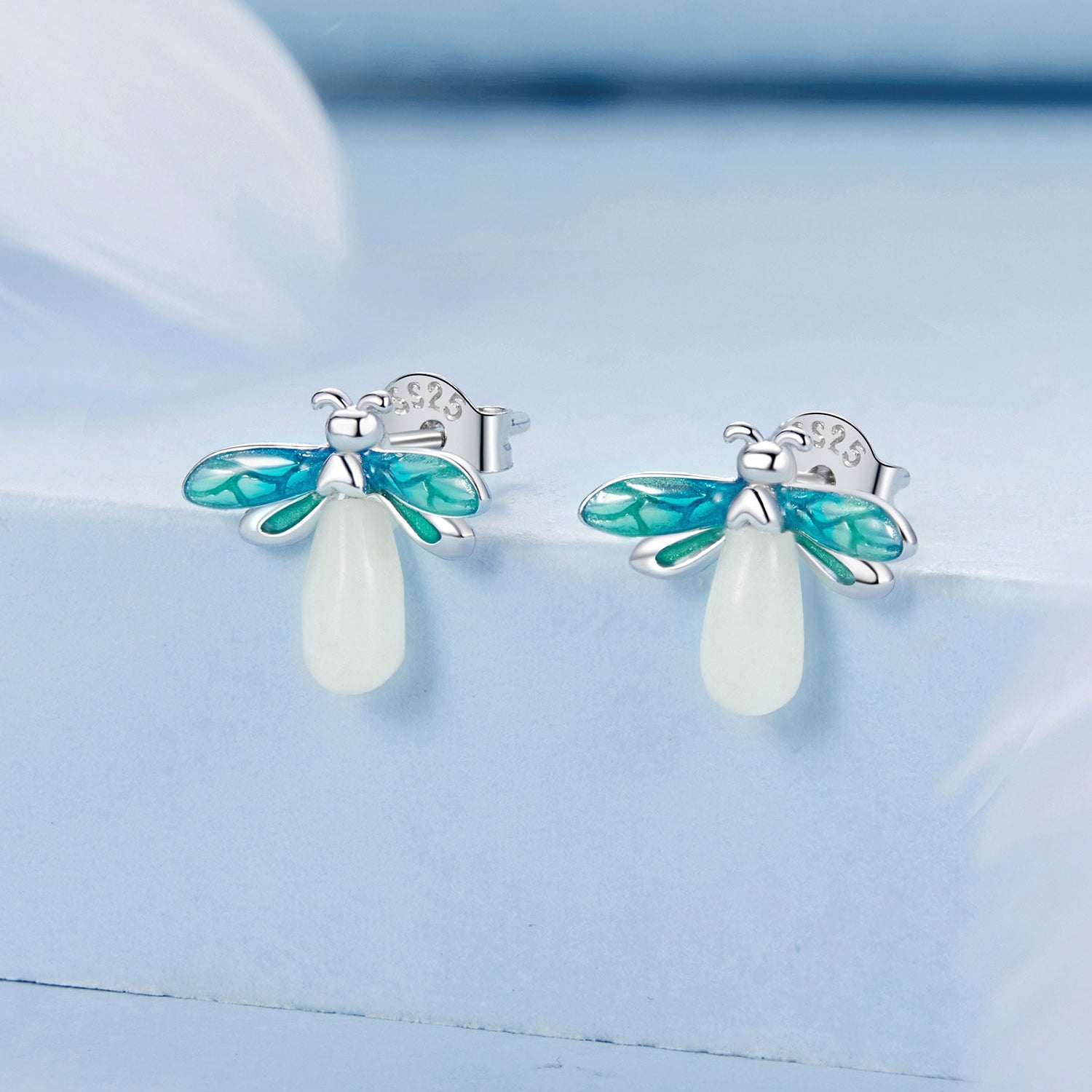 925 Sterling Silver Earrings with Luminous Stone in 10x12mm