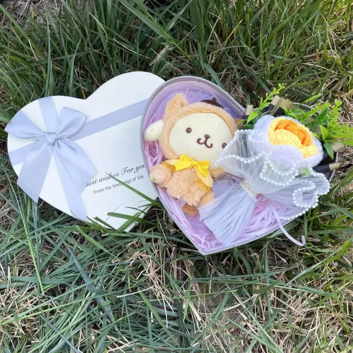 Kawaii Plush Gift Box – Kuromi, My Melody, Hello Kitty Heart Box Gift Set