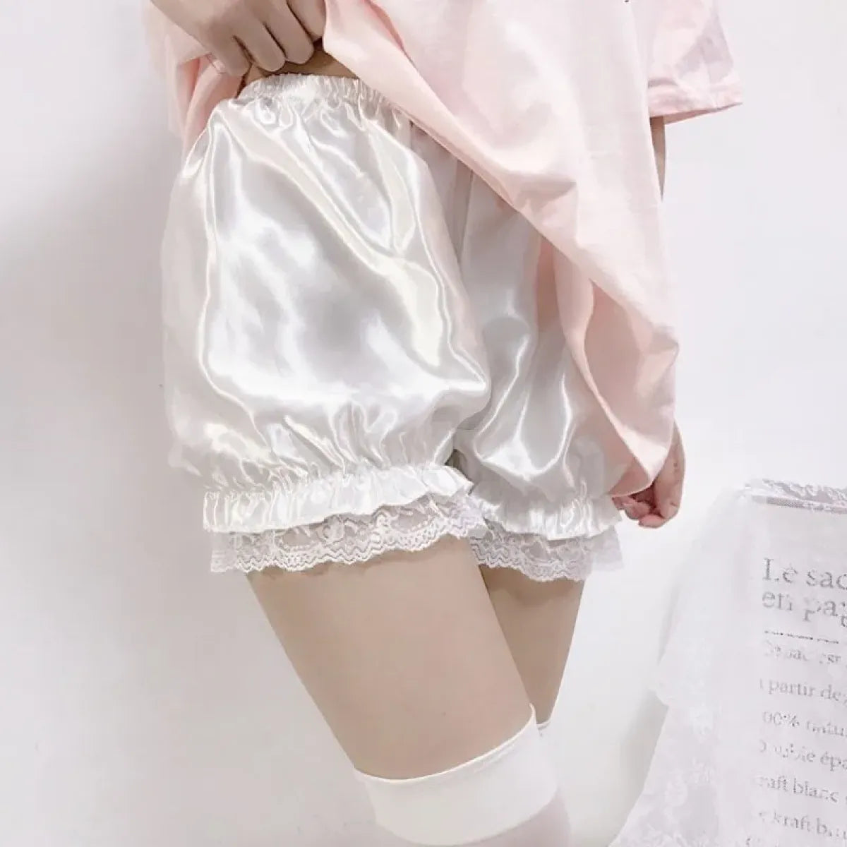 Gothic Lace Shorts - Sweet Bow Ruffle Bloomers