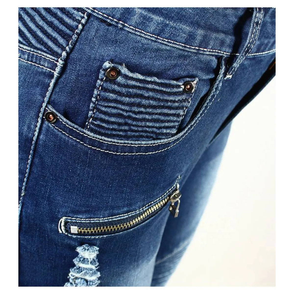 Street Fashion Jeans