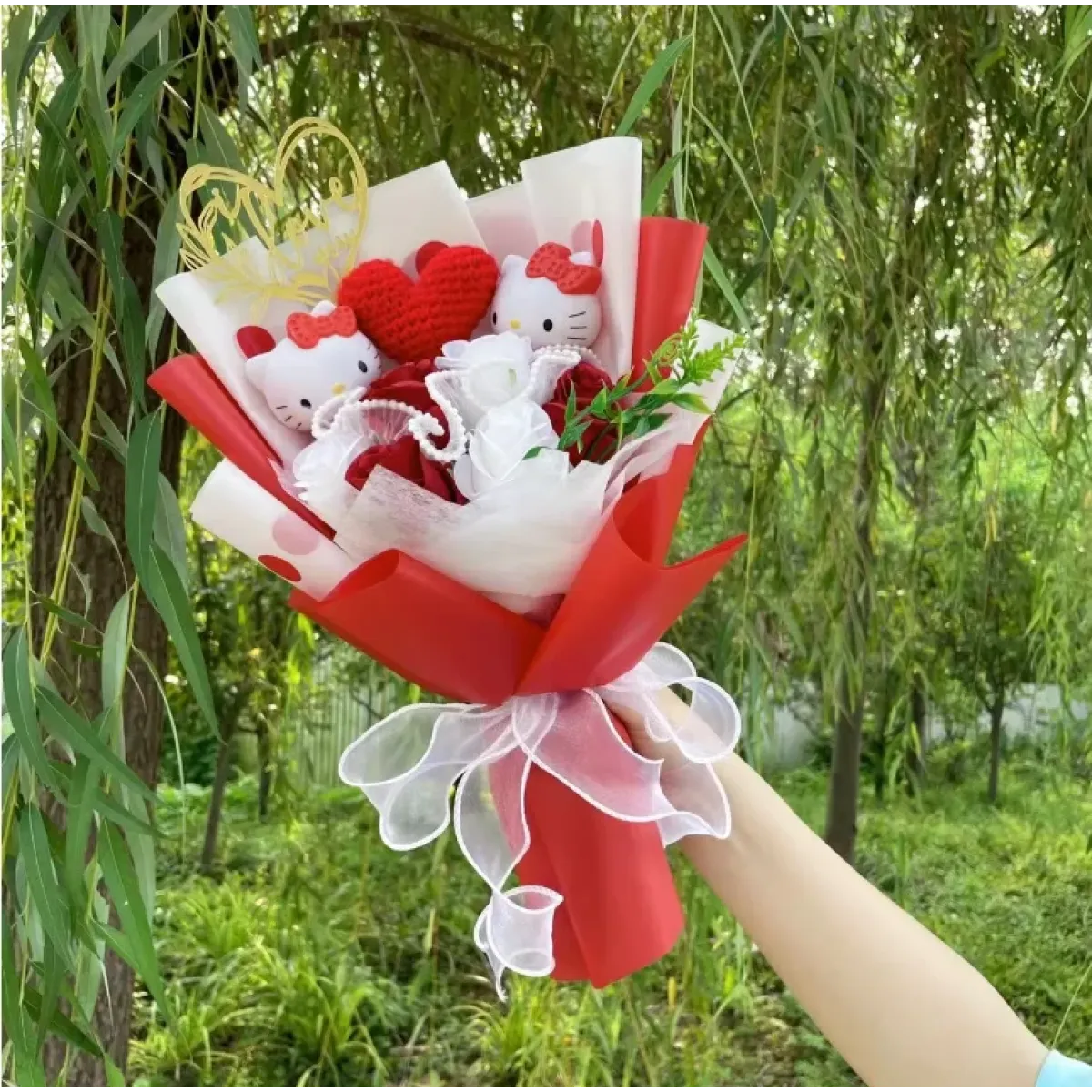 Hello Kitty Sanrio Character Bouquet – Kawaii Gift for Valentine’s, Birthday