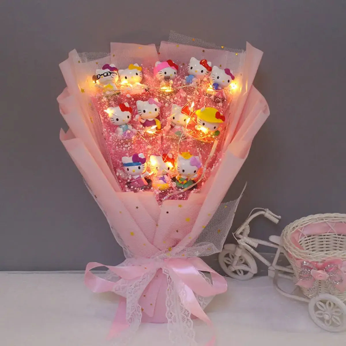 LED Light Hello Kitty Bouquet - My Melody, Cinnamoroll, Kuromi Edition