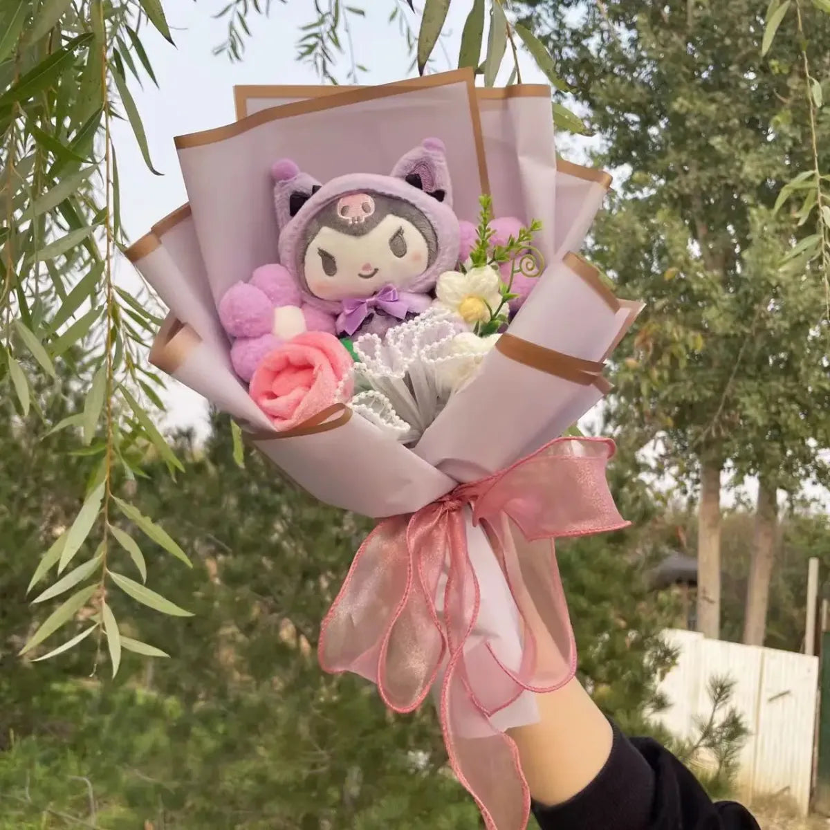 Kuromi Plush Flower Bouquet – Kawaii Handmade Gift for Valentine