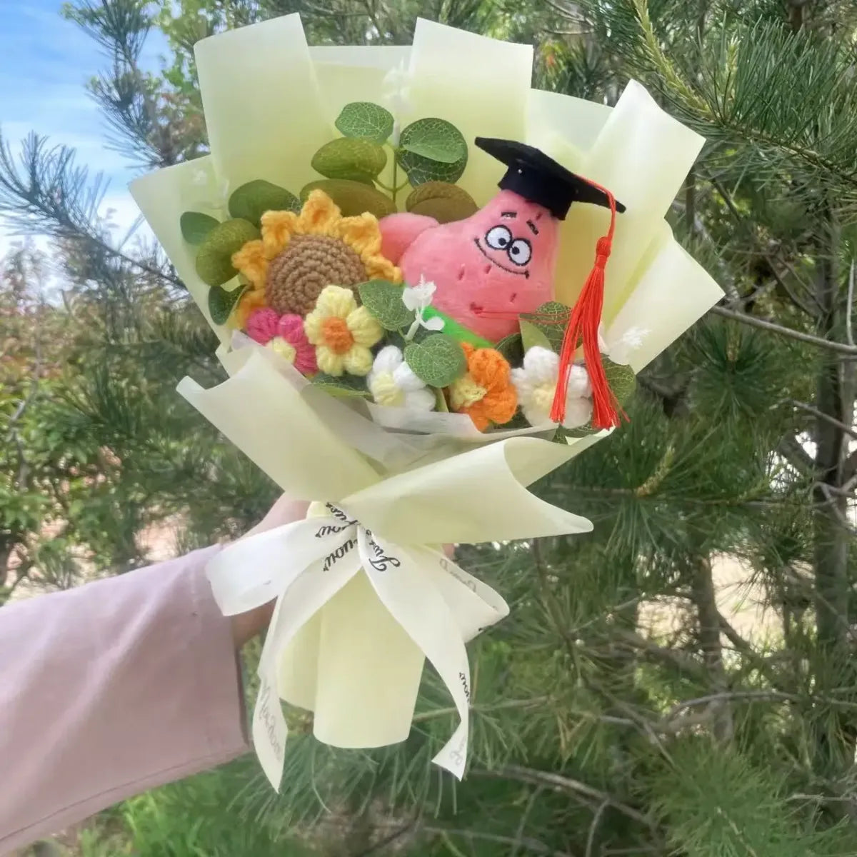 Kawaii Graduation Plush Bouquet – Cartoon Bear & Sunflower Gift Set