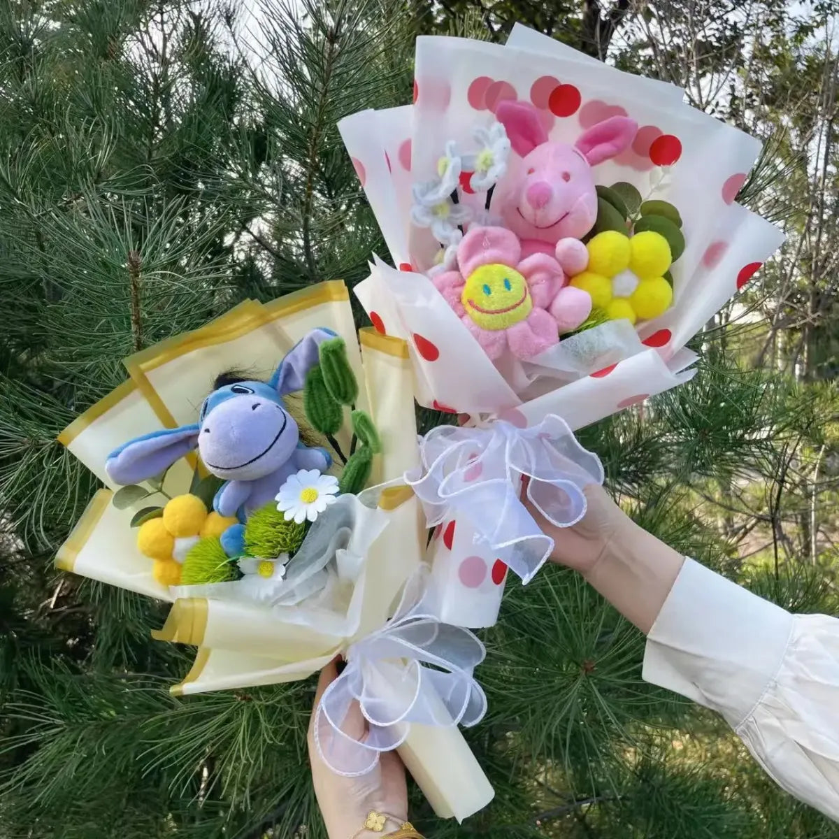 Kawaii Eeyore & Flower Plush Bouquet – Cute Valentine’s or Birthday Gift