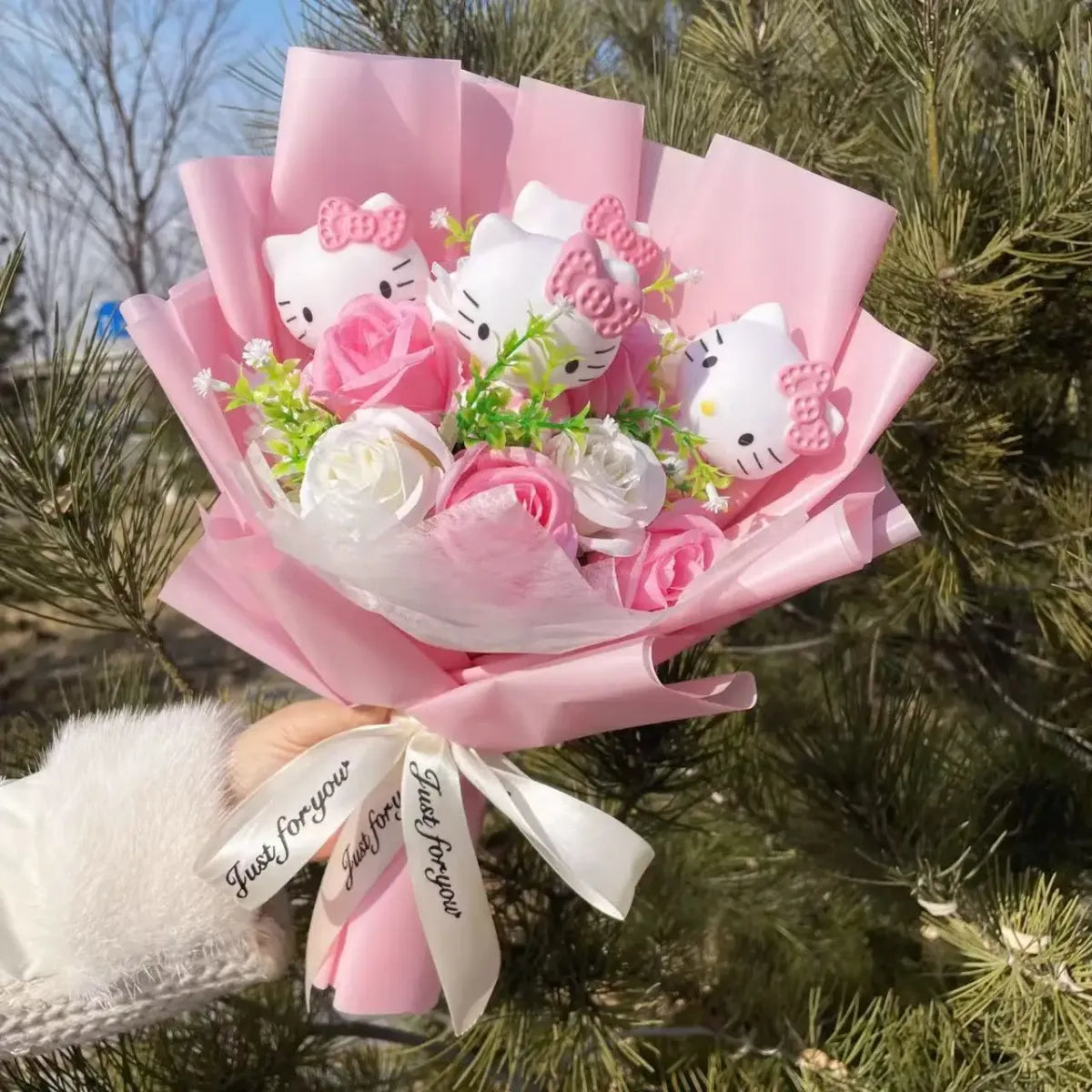 Kawaii Hello Kitty Plush Bouquet – Sanrio Flower Gift for Birthdays