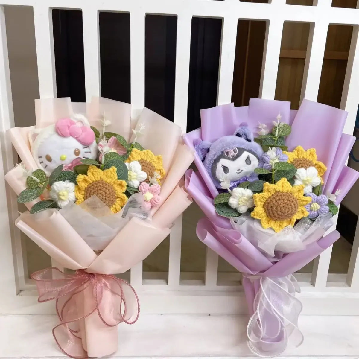 Sanrio Plush Flower Bouquet – Hello Kitty & Kuromi Gift Set