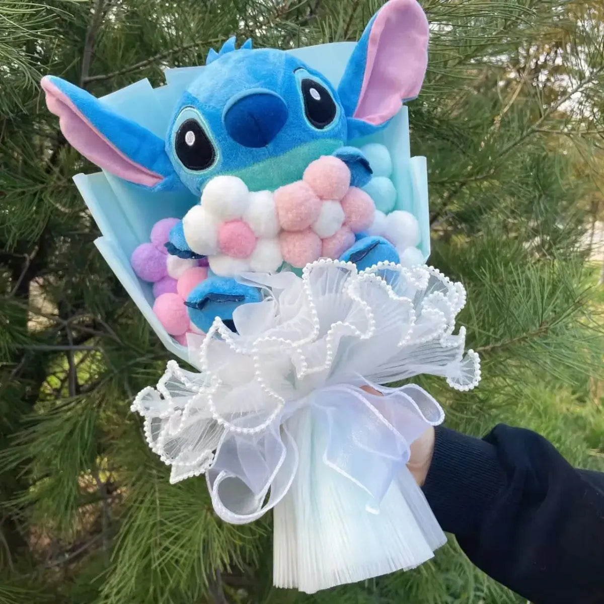 Kawaii Stitch Plush Bouquet – Crochet Flowers Graduation & Valentine Gift
