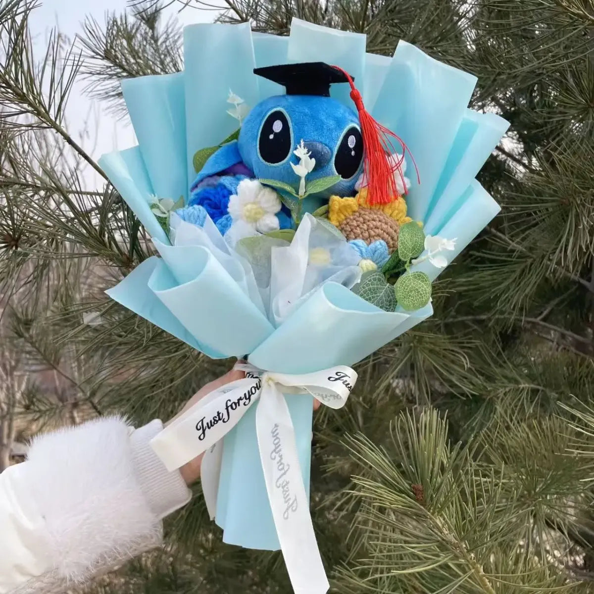 Kawaii Stitch Plush Bouquet – Crochet Flowers Graduation & Valentine Gift