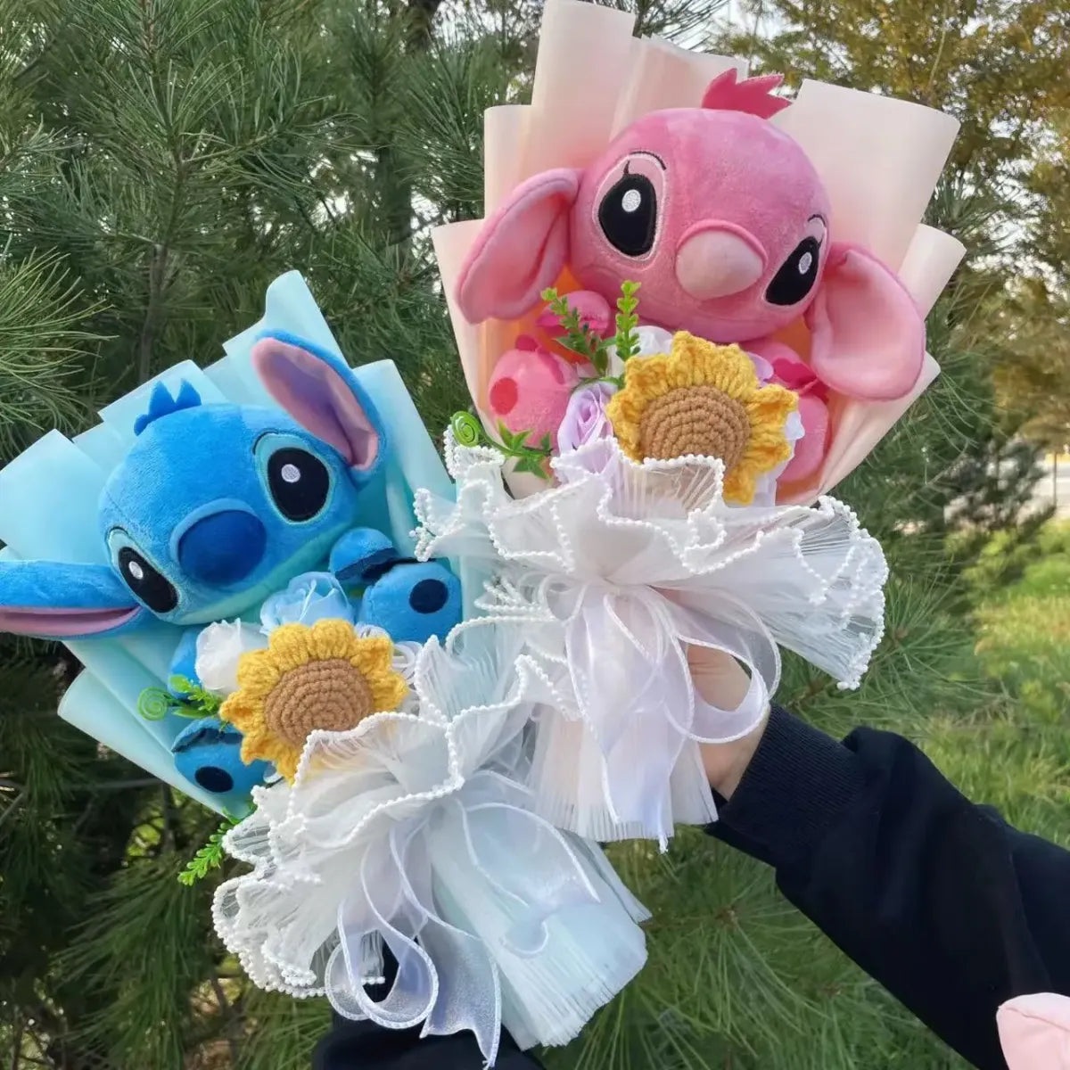 Kawaii Stitch Plush Bouquet – Crochet Flowers Graduation & Valentine Gift